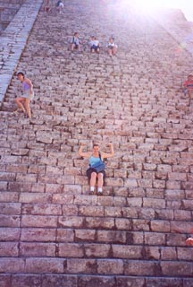 Ames descending El Castillo